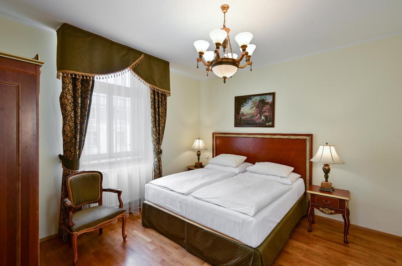 Residence Romanza Маріанські Лазні Екстер'єр фото