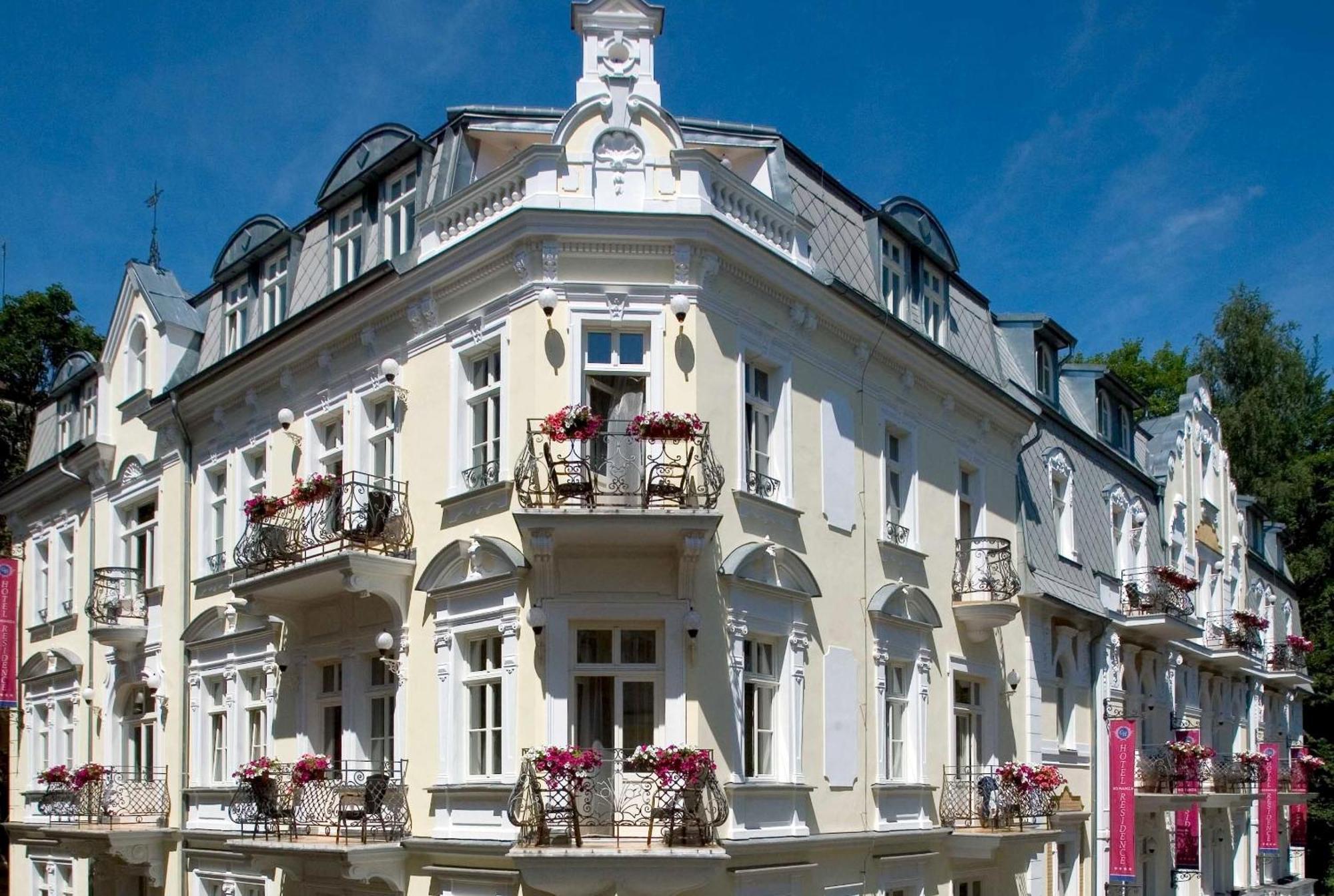 Residence Romanza Маріанські Лазні Екстер'єр фото