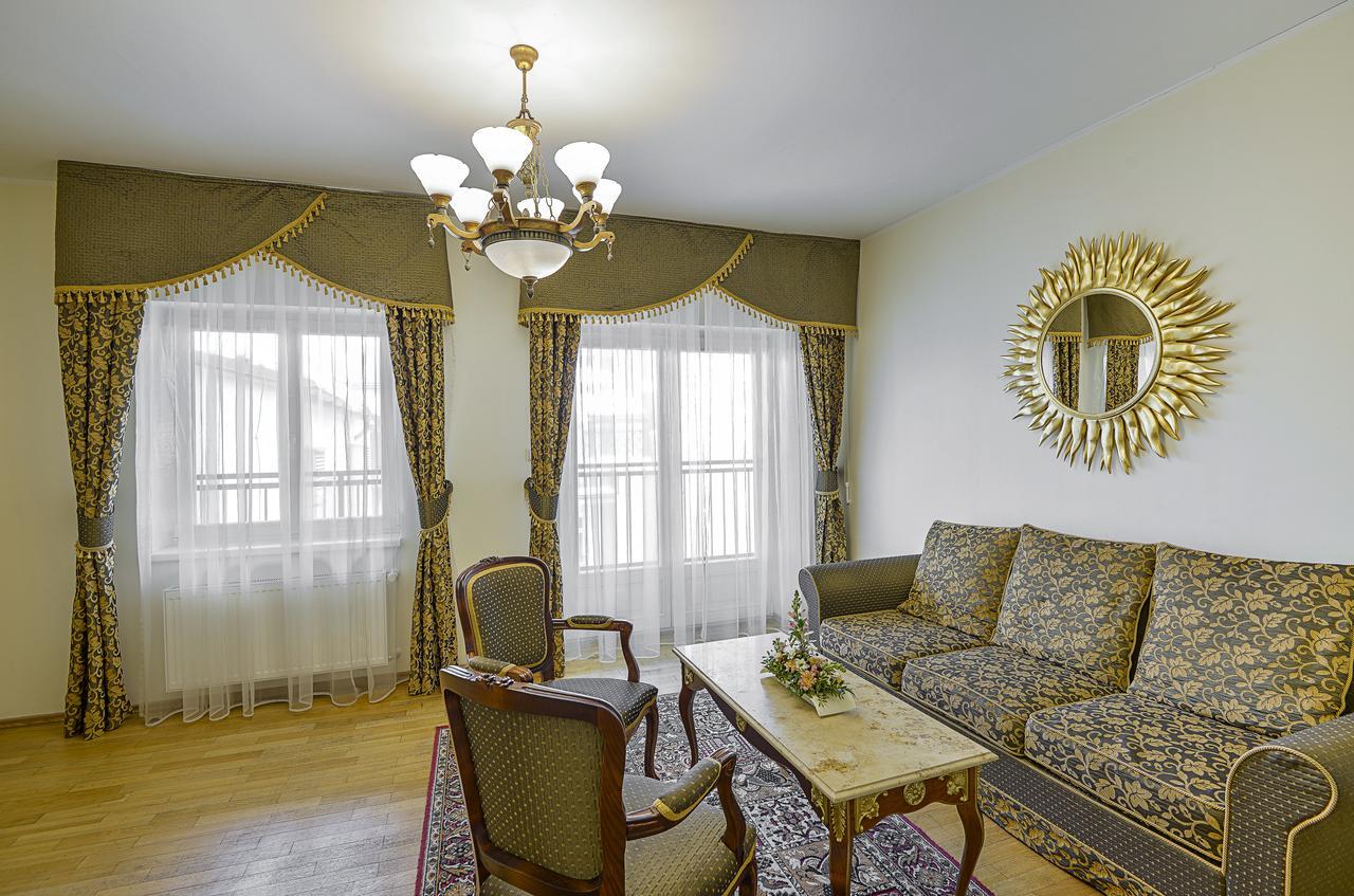 Residence Romanza Маріанські Лазні Екстер'єр фото