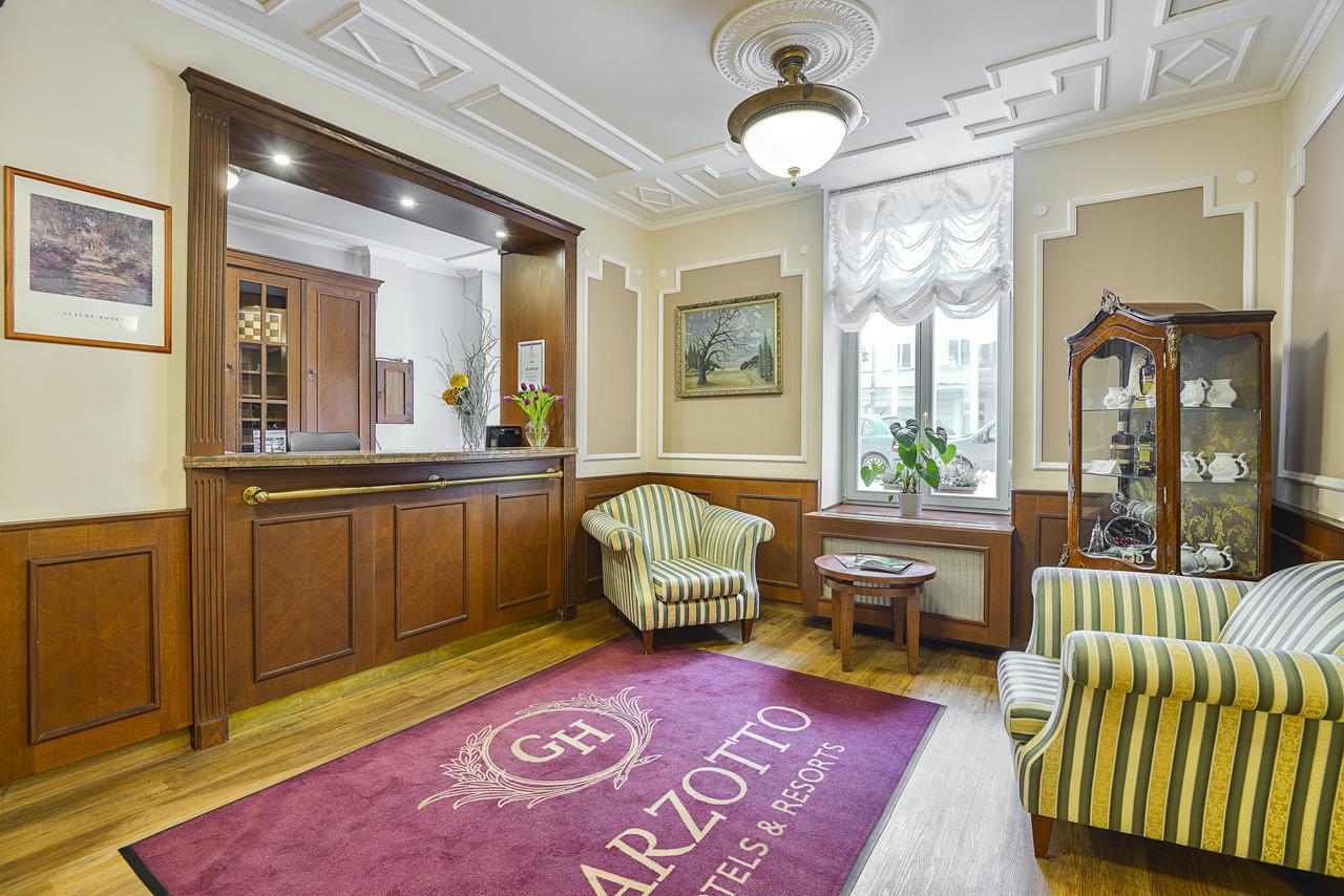Residence Romanza Маріанські Лазні Екстер'єр фото